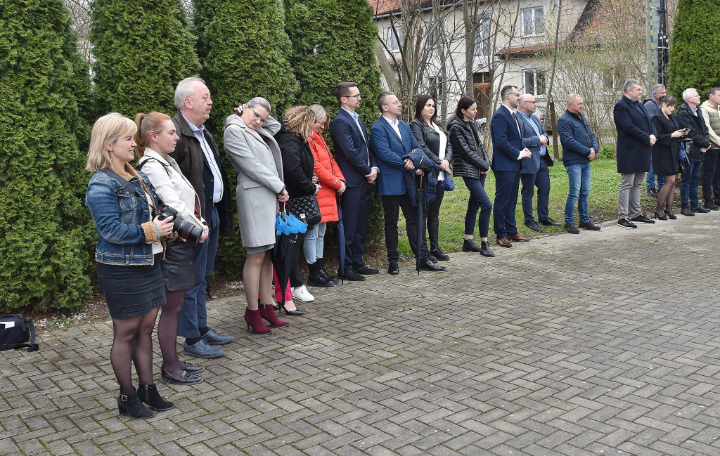 [FOTO/WIDEO] Szybowice oficjalnie z kanalizacją sanitarną