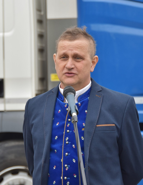 [FOTO/WIDEO] Szybowice oficjalnie z kanalizacją sanitarną