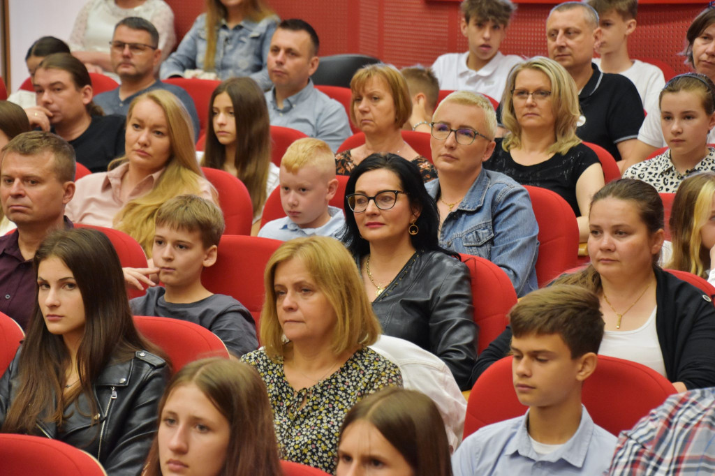 [FOTO/WIDEO] Widzą dalej i chcą mocniej