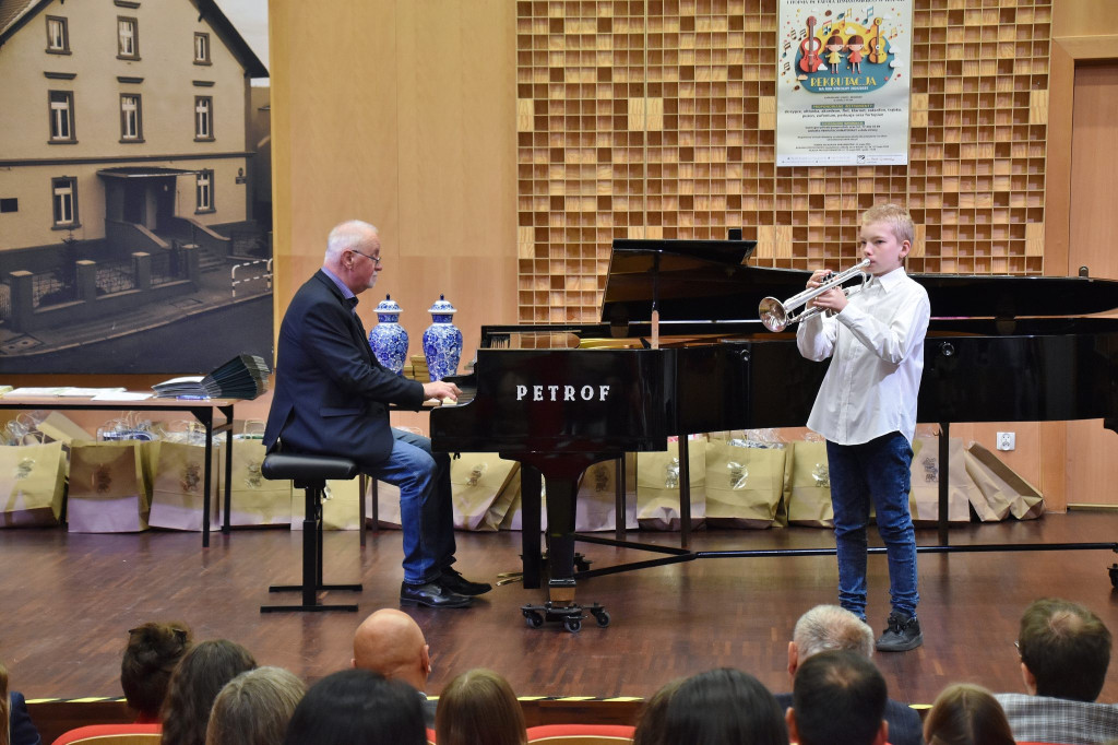 [FOTO/WIDEO] Widzą dalej i chcą mocniej