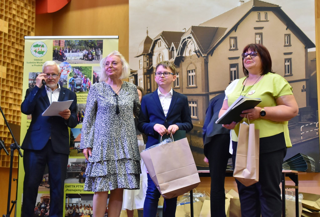 [FOTO/WIDEO] Widzą dalej i chcą mocniej