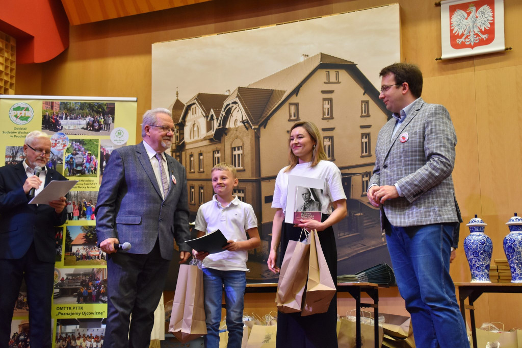 [FOTO/WIDEO] Widzą dalej i chcą mocniej