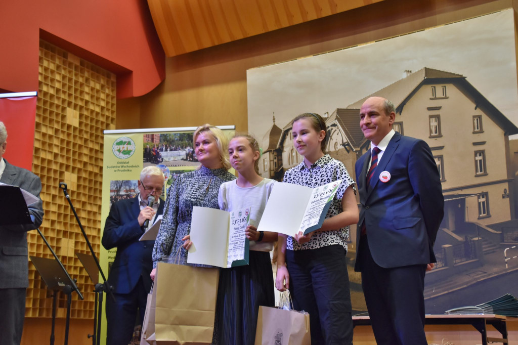 [FOTO/WIDEO] Widzą dalej i chcą mocniej