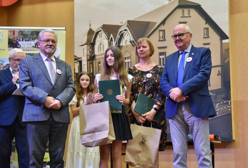 [FOTO/WIDEO] Widzą dalej i chcą mocniej