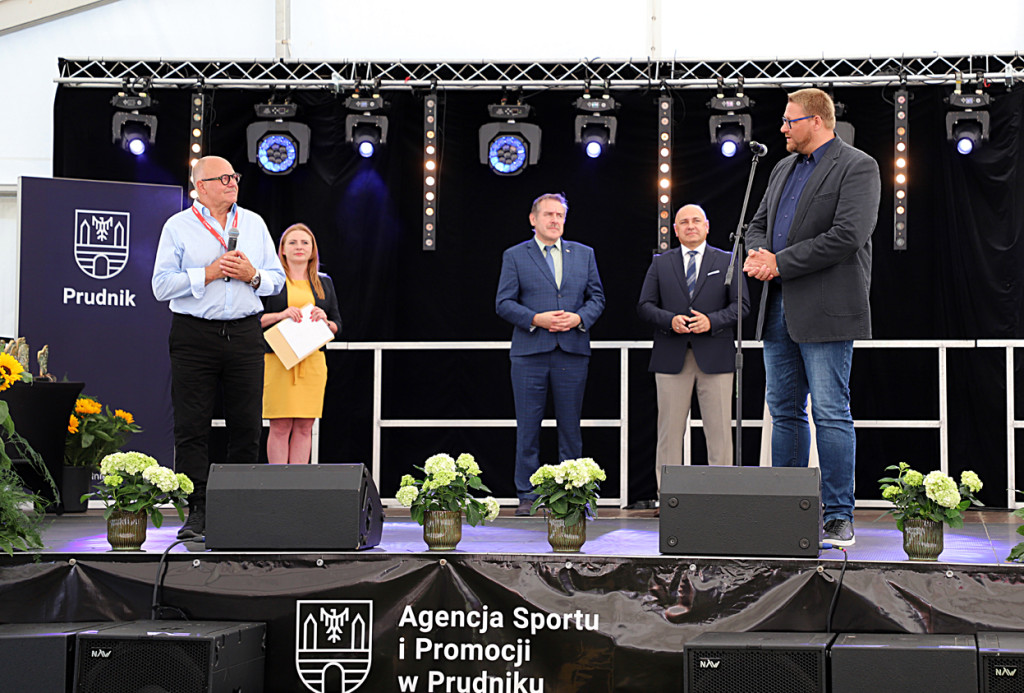 Dyplomy Jubileuszowej Wystawy Twórców Ludowych i Rzemiosła Artystycznego