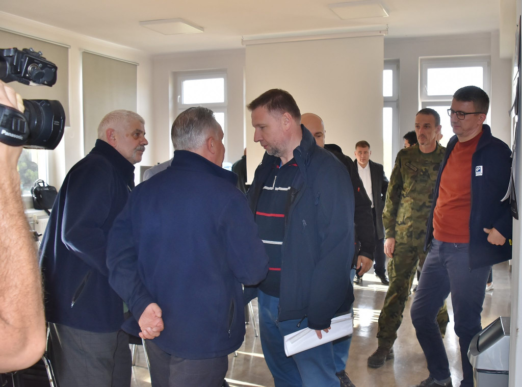 Szukają wsparcia dla prudnickiego Pioniera. Minister w zakładzie [FOTO/WIDEO]