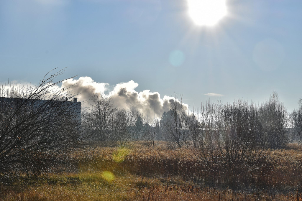 Pożar na Meblarskiej w Prudniku [FOTO/WIDEO] [AKTUALIZACJA]