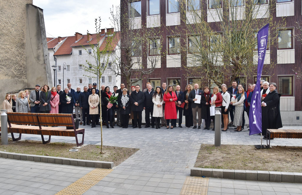 Nowatorski projekt w Prudniku. Seniorzy i młodzież razem