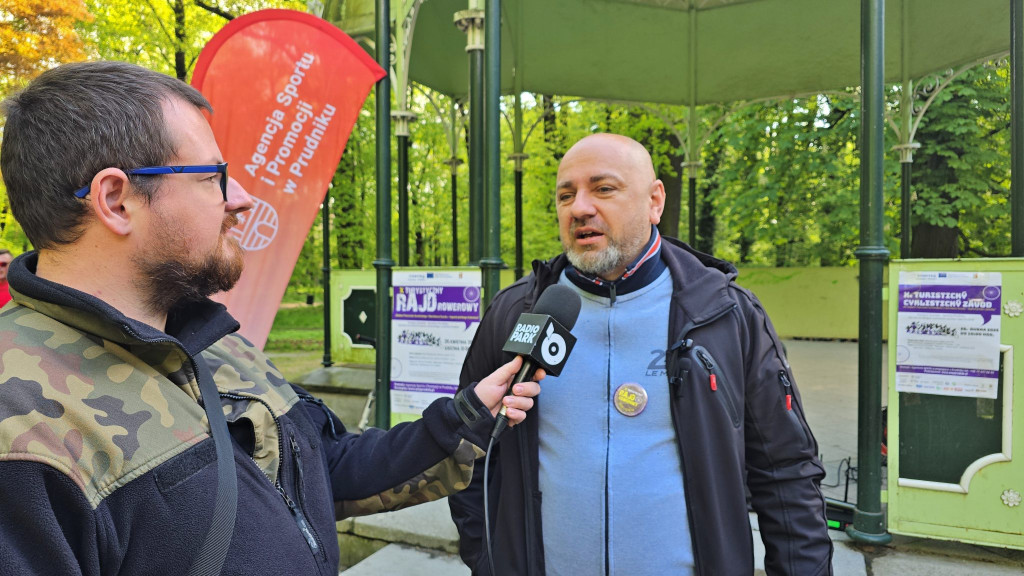 Jubileuszowe wspomnienie Szozdy i Surmińskiego na rowerach [FOTO/WIDEO]