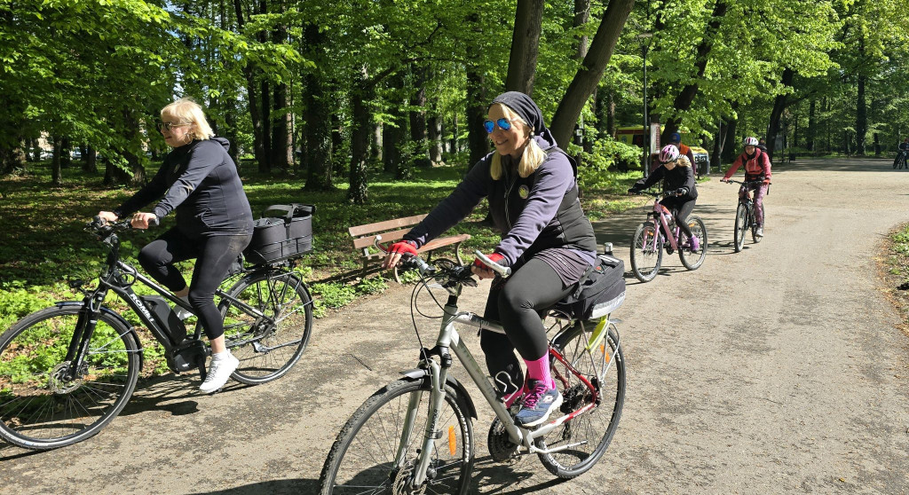 Jubileuszowe wspomnienie Szozdy i Surmińskiego na rowerach [FOTO/WIDEO]