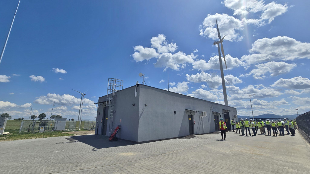Farma Wiatrowa Szybowice. Zobacz, jak wygląda 
