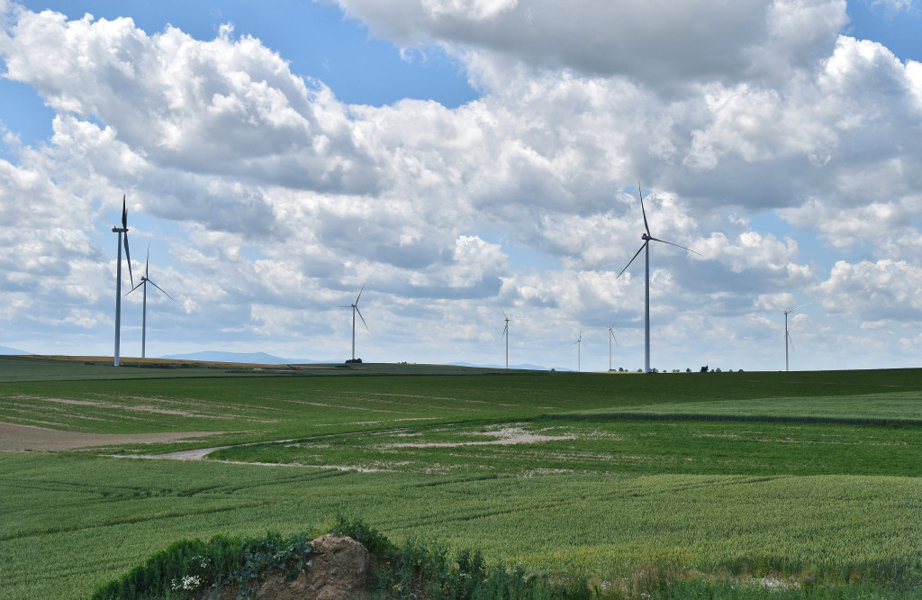 Farma Wiatrowa Szybowice. Zobacz, jak wygląda 