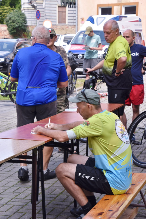 Rajd ze wspomnieniem Franciszka Surmińskiego. Powstanie Galeria Sław Prudnickiego Sportu [FOTO/WIDEO]