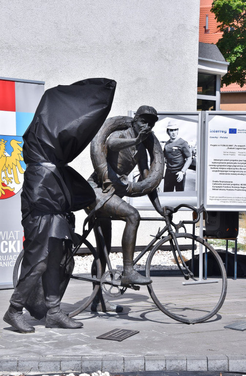 Rajd ze wspomnieniem Franciszka Surmińskiego. Powstanie Galeria Sław Prudnickiego Sportu [FOTO/WIDEO]