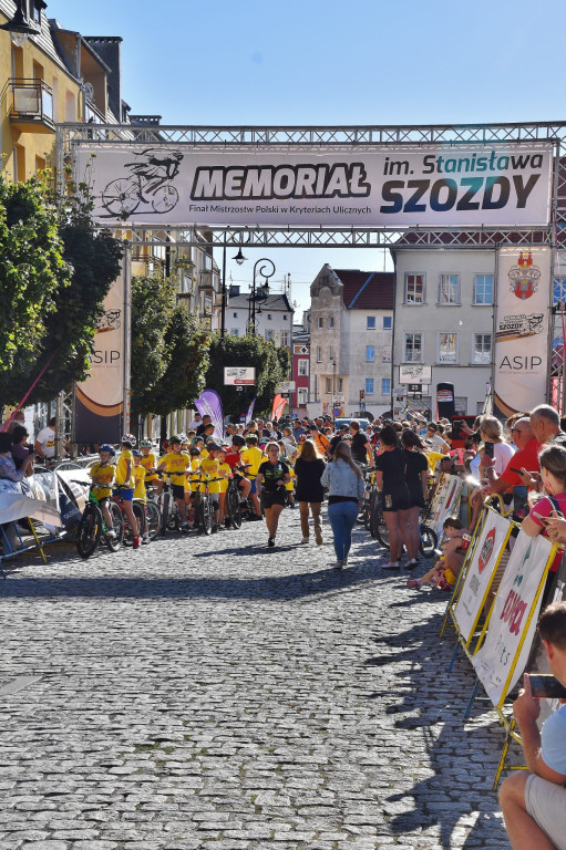 Najbardziej uroczy wyścig memoriału. Zobaczcie zdjęcia i film z parady rowerowej!