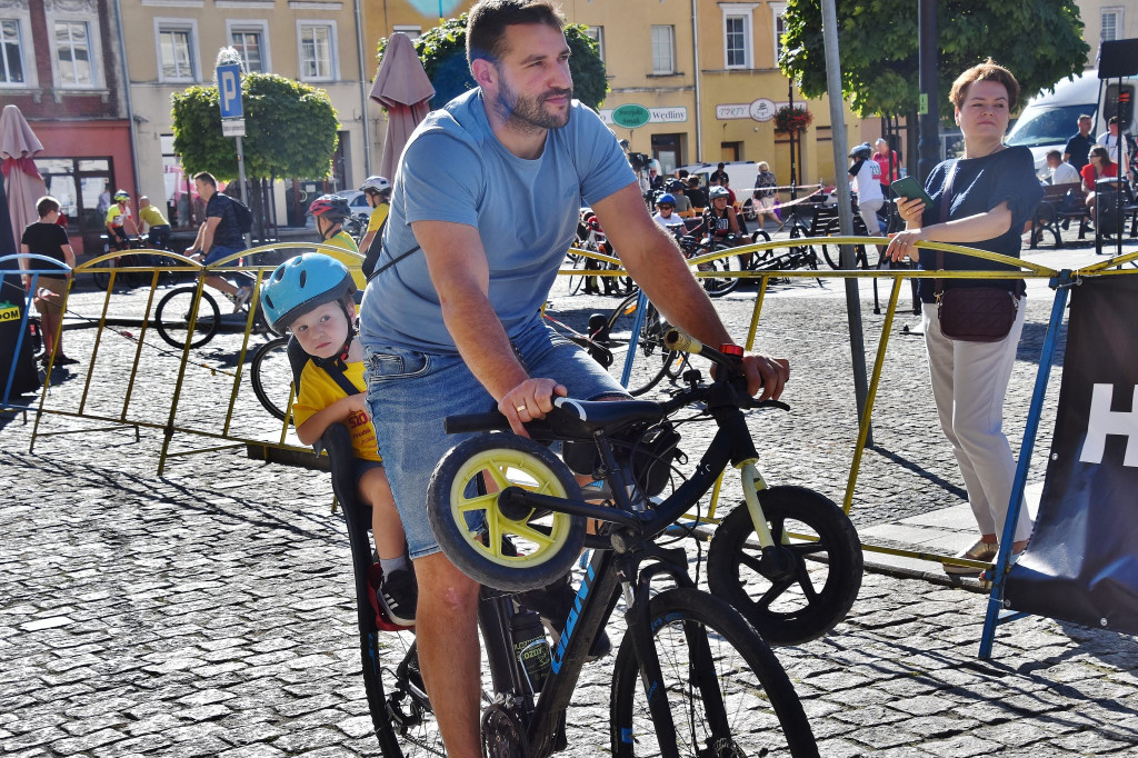 Najbardziej uroczy wyścig memoriału. Zobaczcie zdjęcia i film z parady rowerowej!