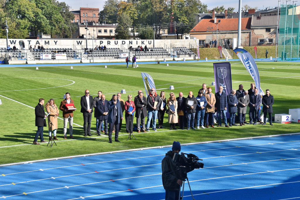 Wielkie otwarcie stadionu w Prudniku [FOTO/WIDEO]