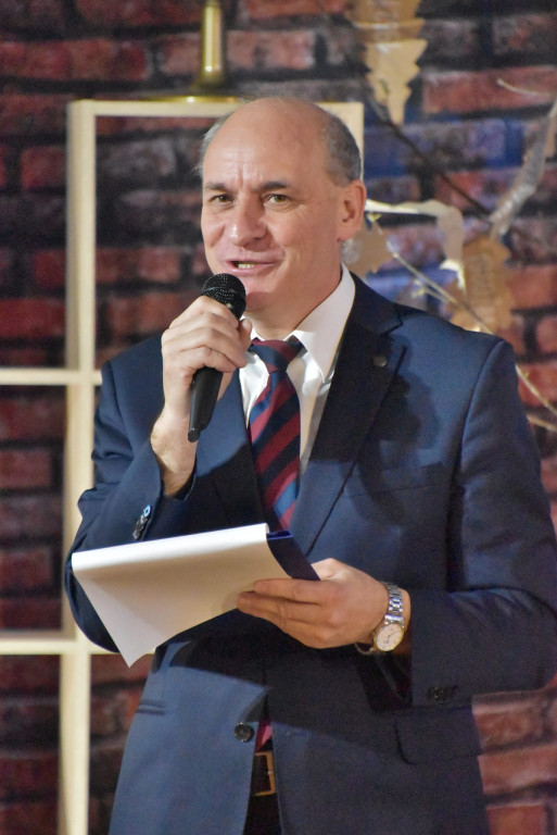 80 lat SP w Szybowicach. Szkoła z tradycją i sukcesami [FOTO/WIDEO]