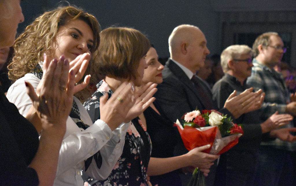 Polska w koronie. Historia nieoczywista