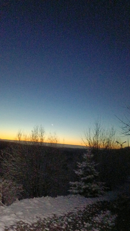 Na Biskupiej Kopie śnieg, a na Pradziadzie siarczysty mróz [FOTO]