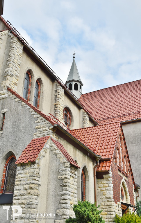 Niezwykły kościół w Ligocie Bialskiej