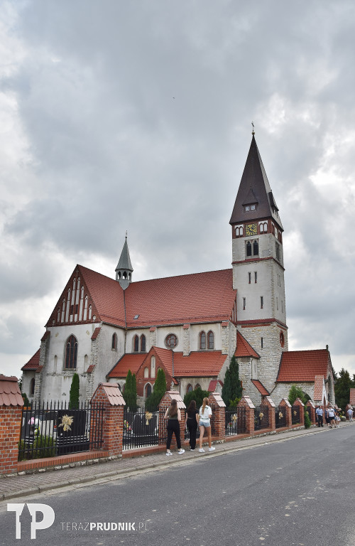 Niezwykły kościół w Ligocie Bialskiej