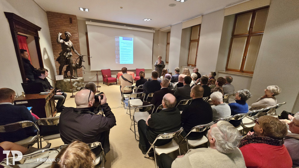 Konferencja naukowa w Prudniku