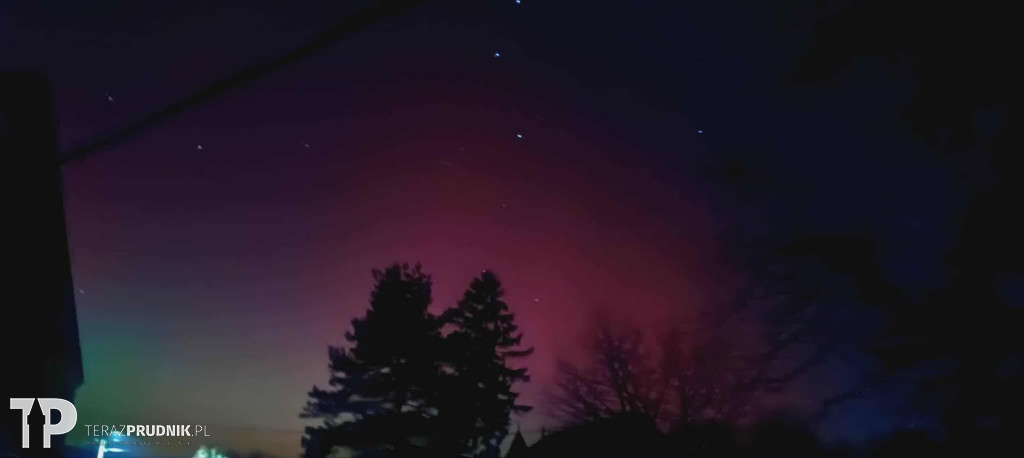 Zorza polarna nad ziemią prudnicką