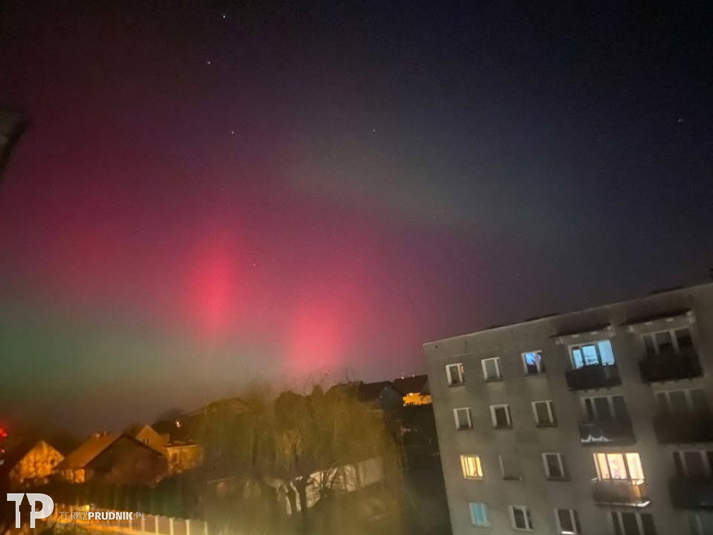 Zorza polarna nad ziemią prudnicką