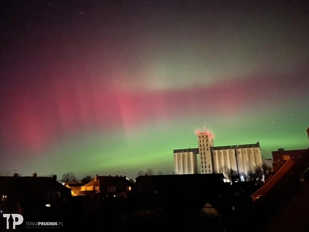 Zorza polarna nad ziemią prudnicką
