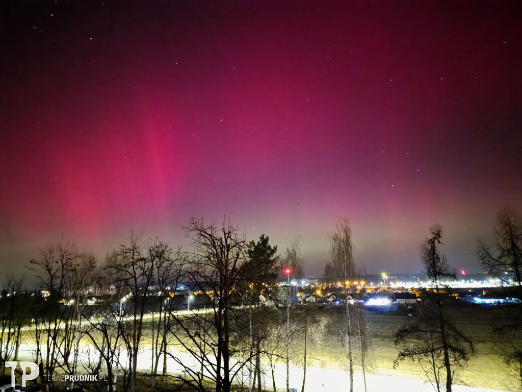Zorza polarna nad ziemią prudnicką