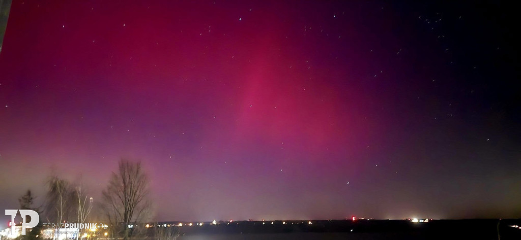 Zorza polarna nad ziemią prudnicką