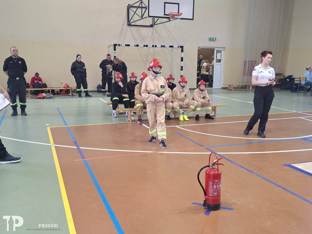 I Gminne Halowe Zawody Młodzieżowych Drużyn Pożarniczych Gminy Biała