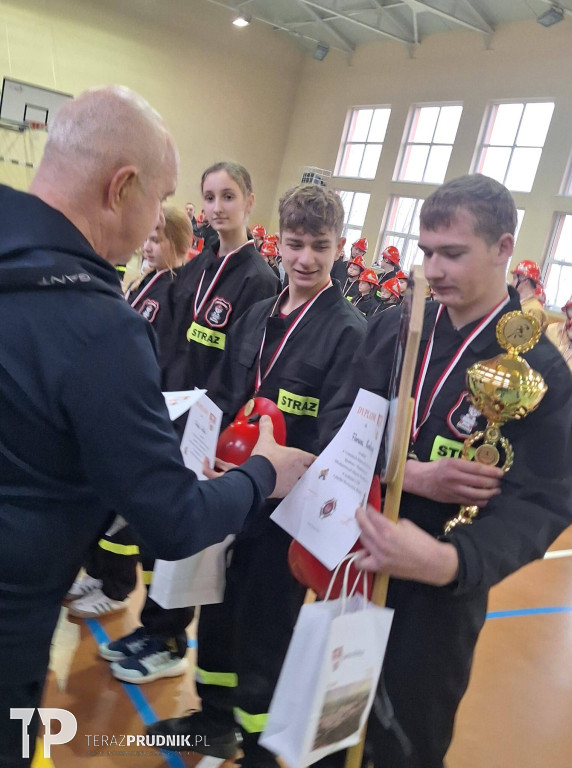 I Gminne Halowe Zawody Młodzieżowych Drużyn Pożarniczych Gminy Biała