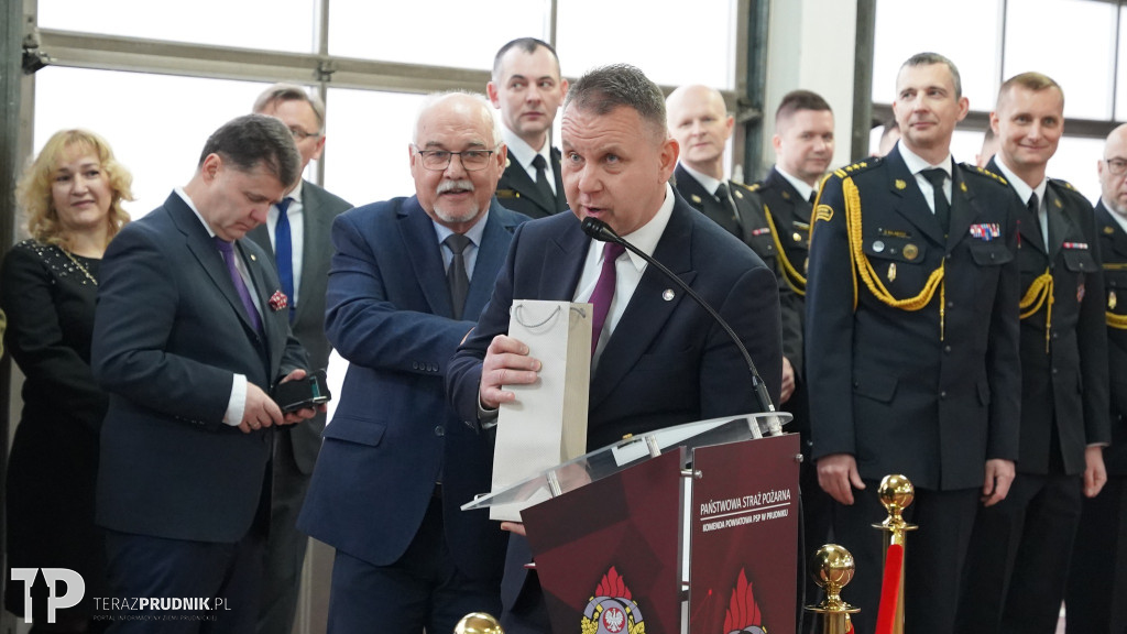 Pożegnanie ze służbą i nowy zastępca komendanta