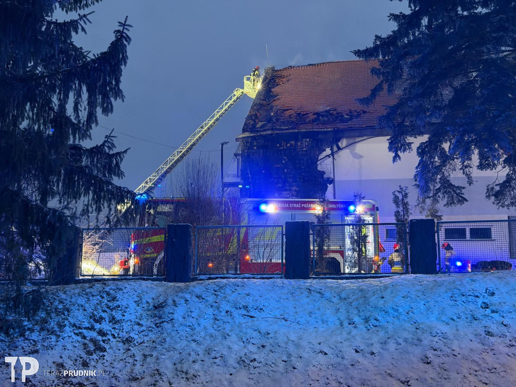 Pożar na terenie kompleksu hotelowego w Pokrzywnej