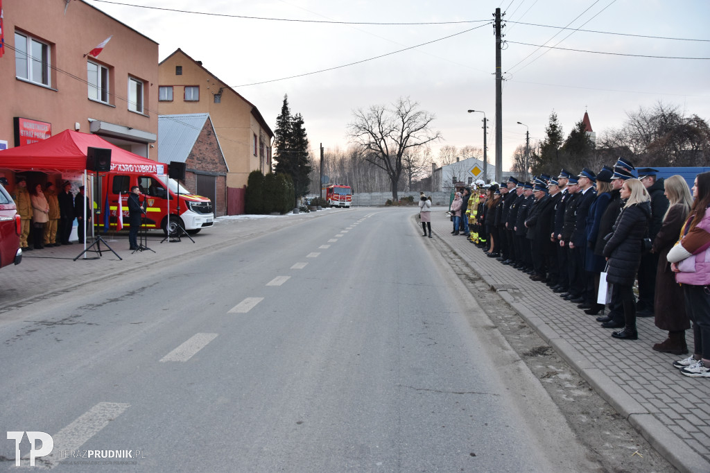 Przywitanie nowych pojazdów w Lubrzy