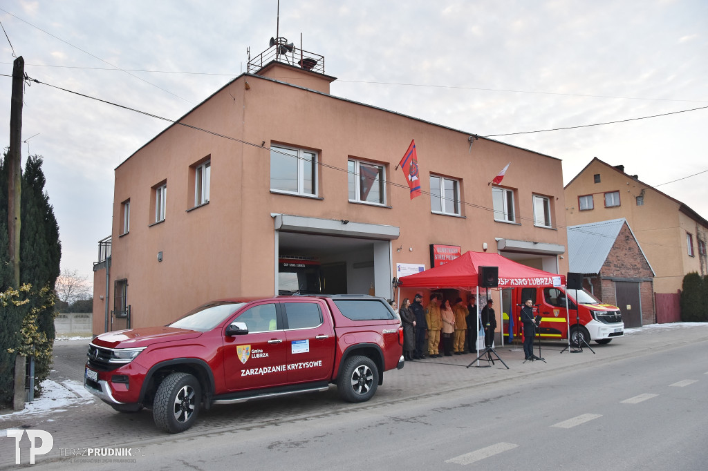 Przywitanie nowych pojazdów w Lubrzy