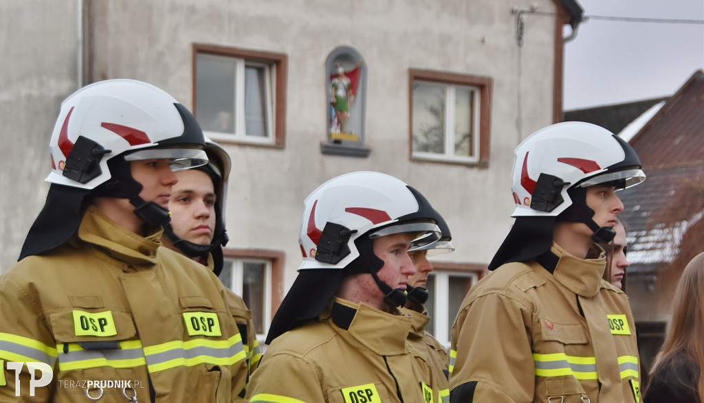 Przywitanie nowych pojazdów w Lubrzy