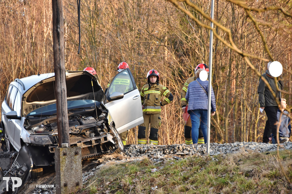 Zderzenie na przejeździe kolejowym w Wieszczynie