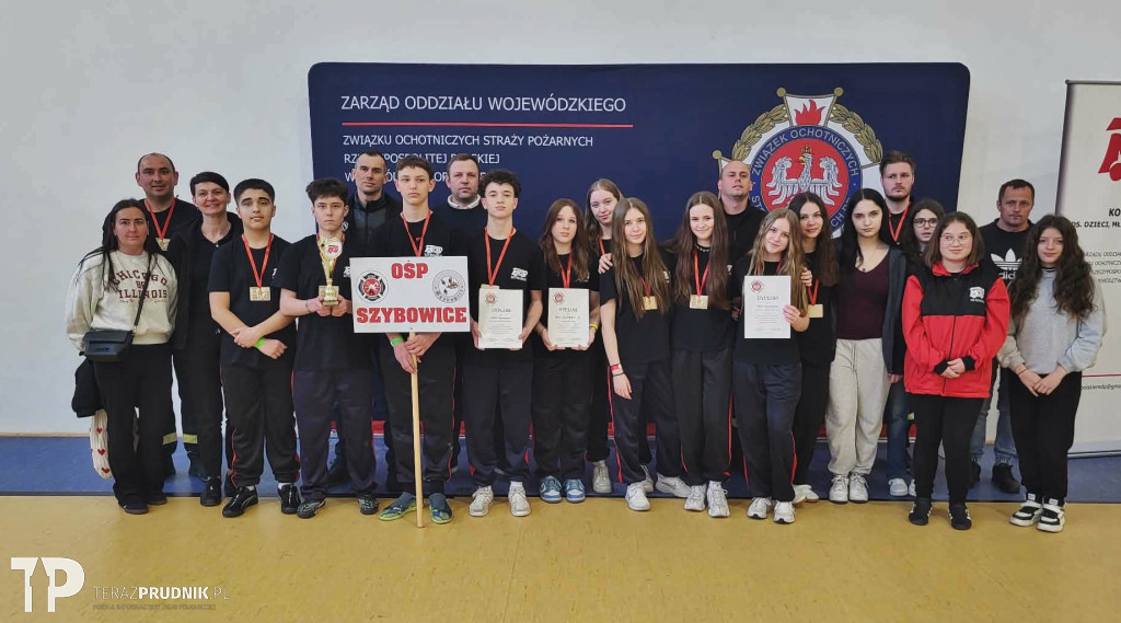 OSP Szybowice i Lubrza na halowych zawodach