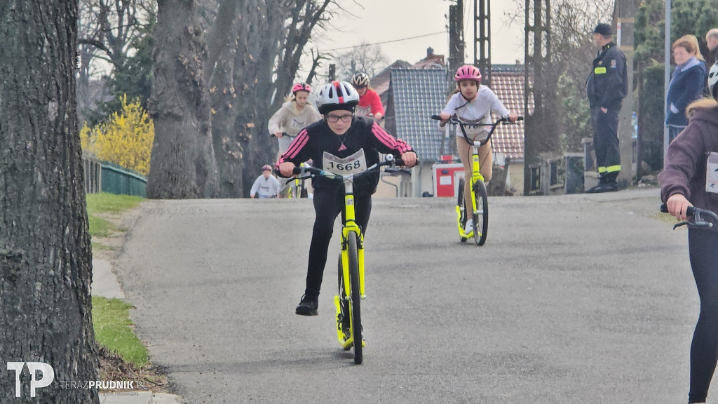 Wyścig na hulajnogach