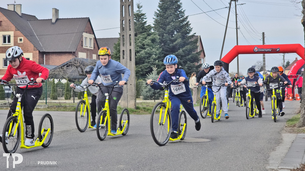 Wyścig na hulajnogach