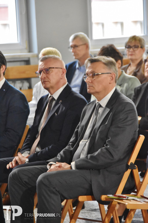 Reforma26. Zmiany w oświacie