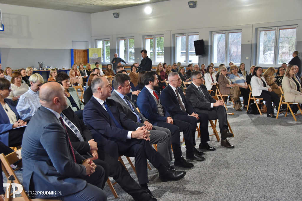 Reforma26. Zmiany w oświacie