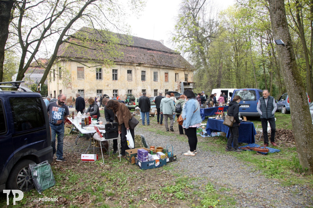 Giełda Staroci w Pałacu Rozkochów