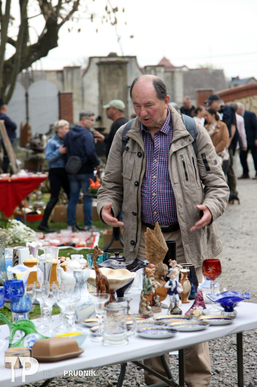 Giełda Staroci w Pałacu Rozkochów