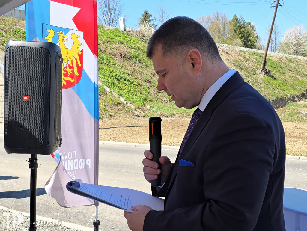 Droga z Moszczanki do Pokrzywnej na nowo