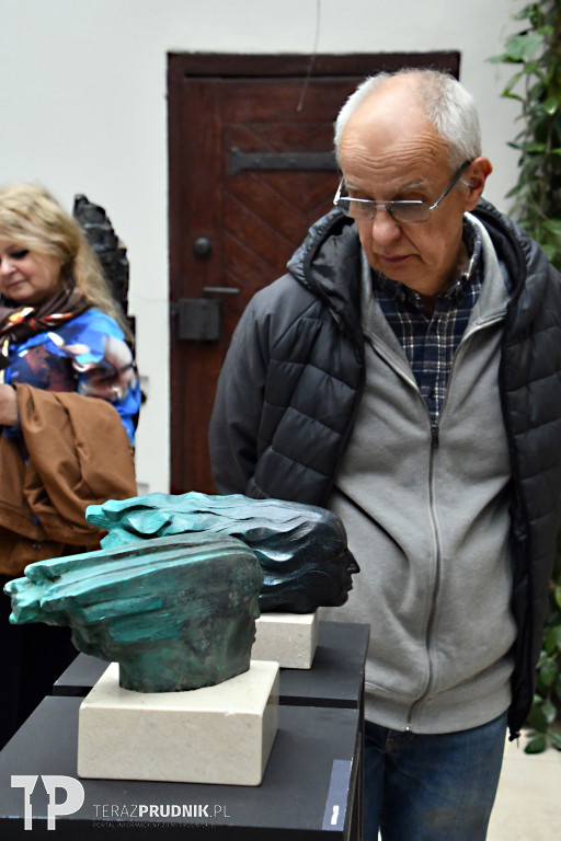 Marian Molenda. Rzeźby i reliefy