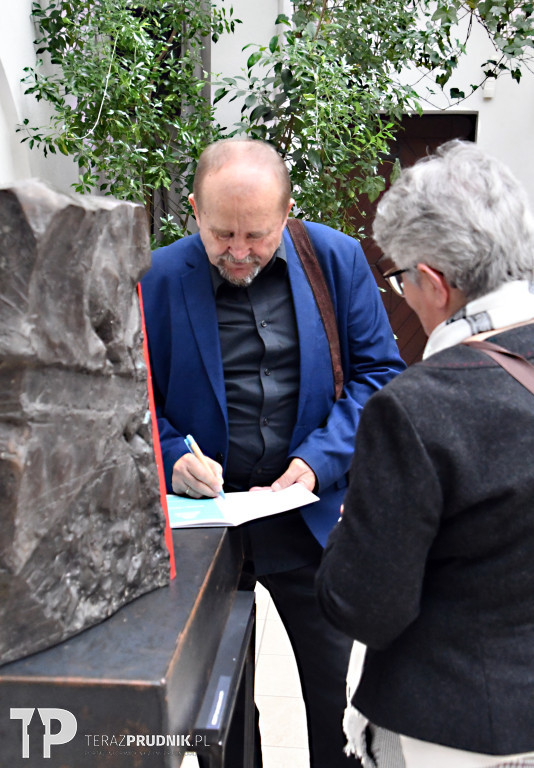 Marian Molenda. Rzeźby i reliefy